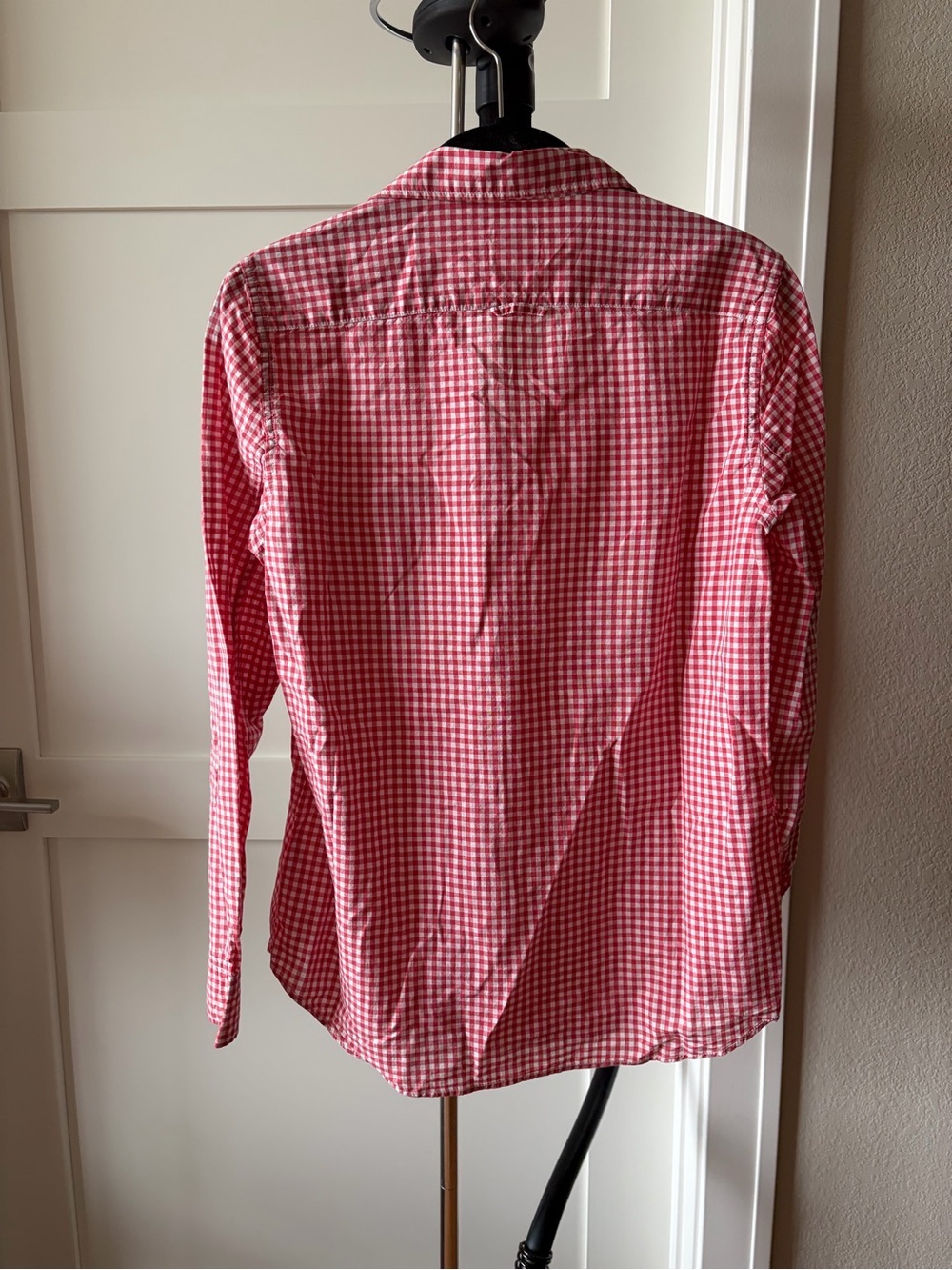 Gap Red Gingham Button Down Shirt Small Fitted Boyfriend Cotton - Picture 2 of 4